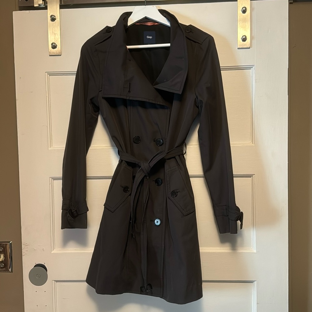 Gap Washed black Trench Coat, size M